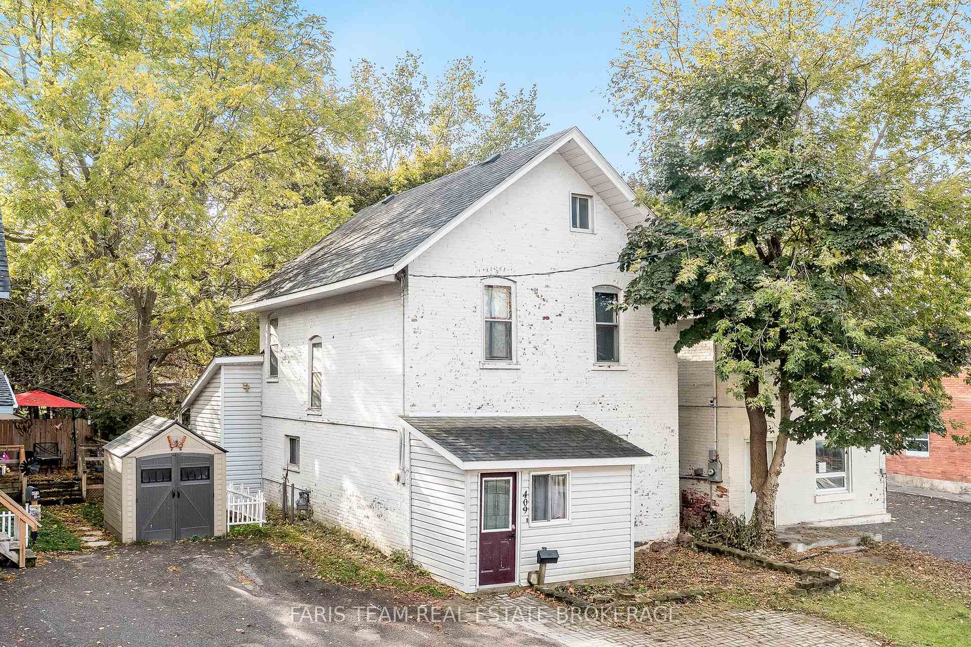 Front of 409 Dominion Avenue