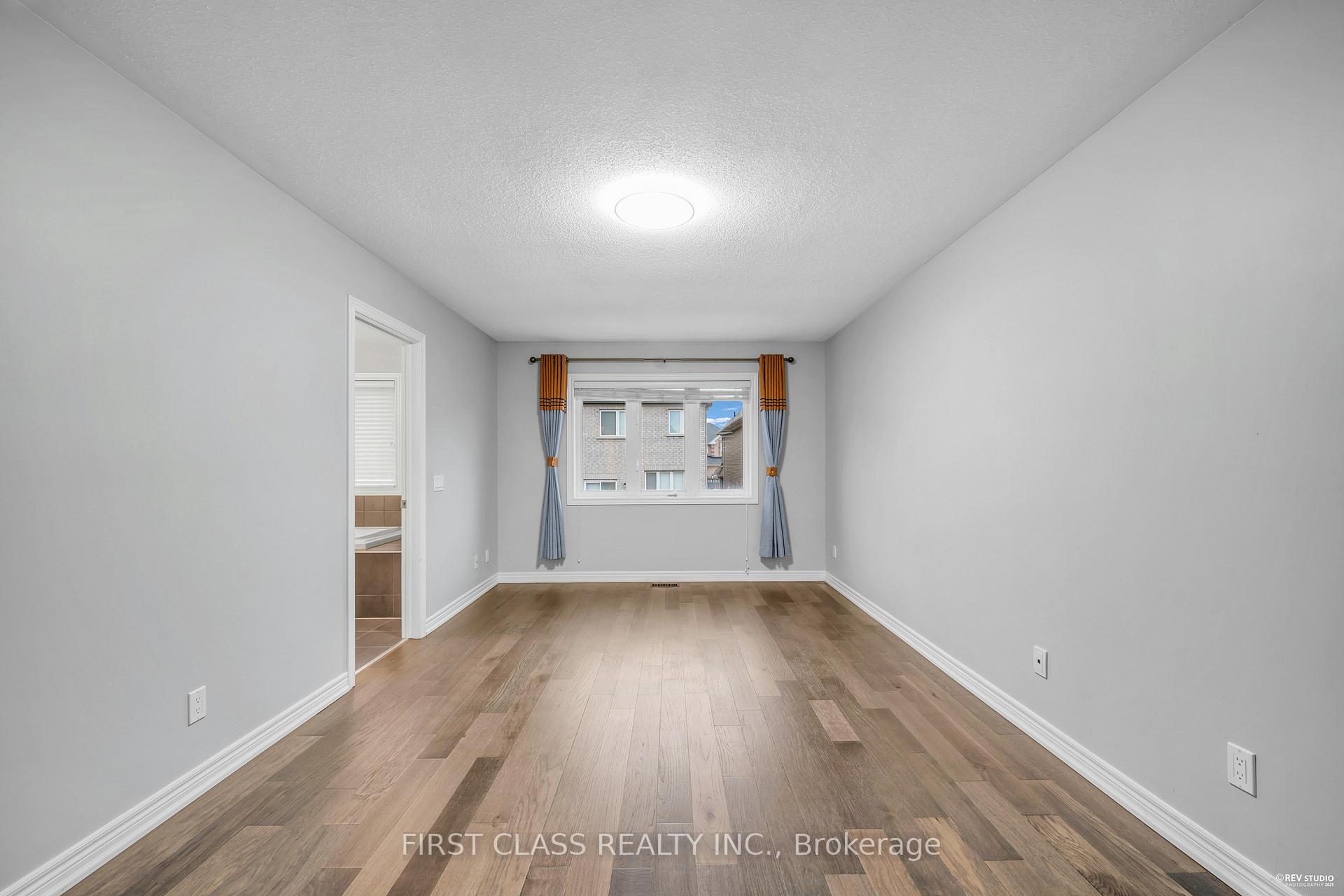 Photo 27 of 845 Miltonbrook Crescent, Milton, Willmott — HOMEH