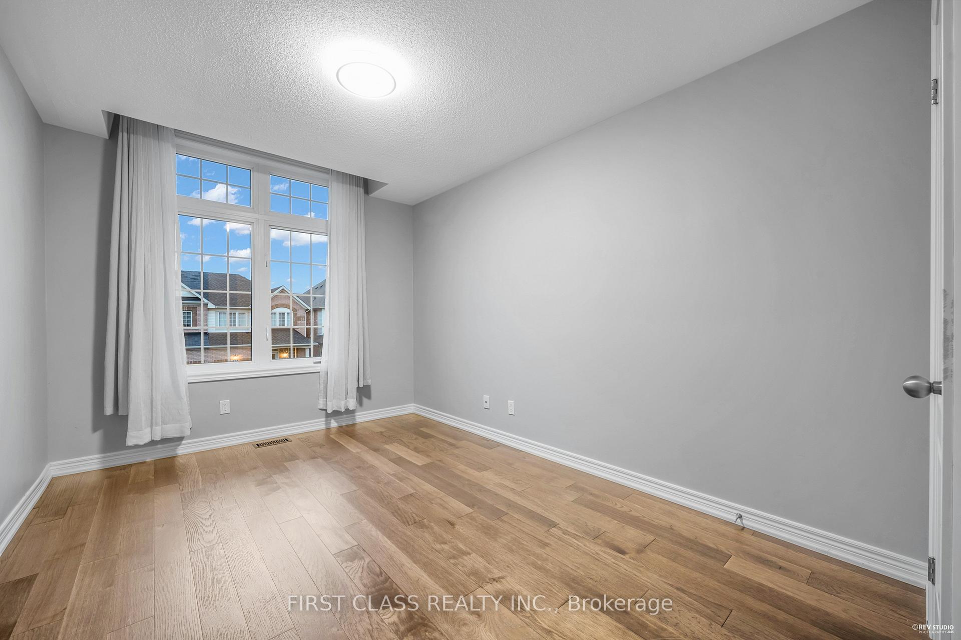 Photo 28 of 845 Miltonbrook Crescent, Milton, Willmott — HOMEH