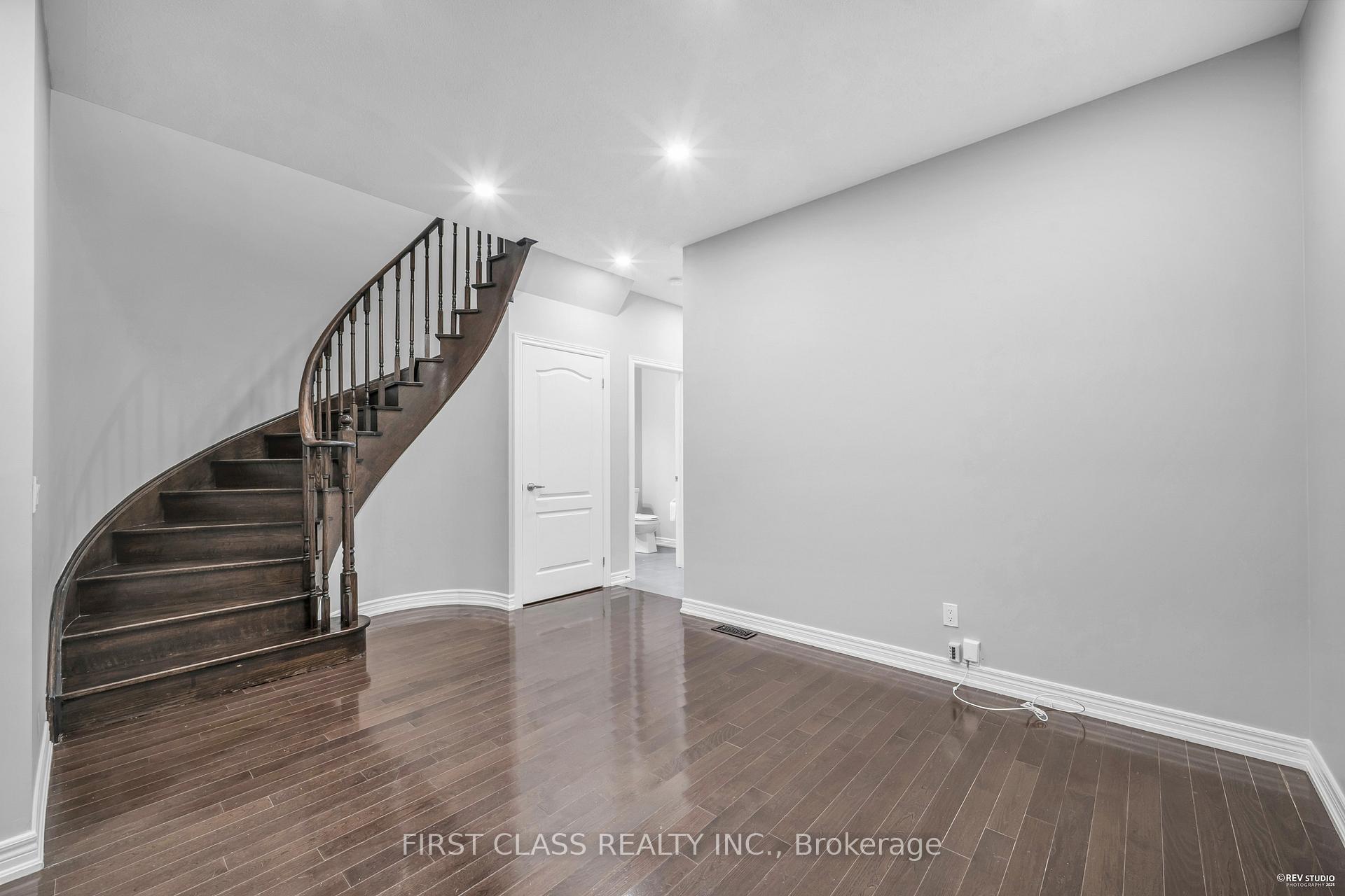 Photo 31 of 845 Miltonbrook Crescent, Milton, Willmott — HOMEH