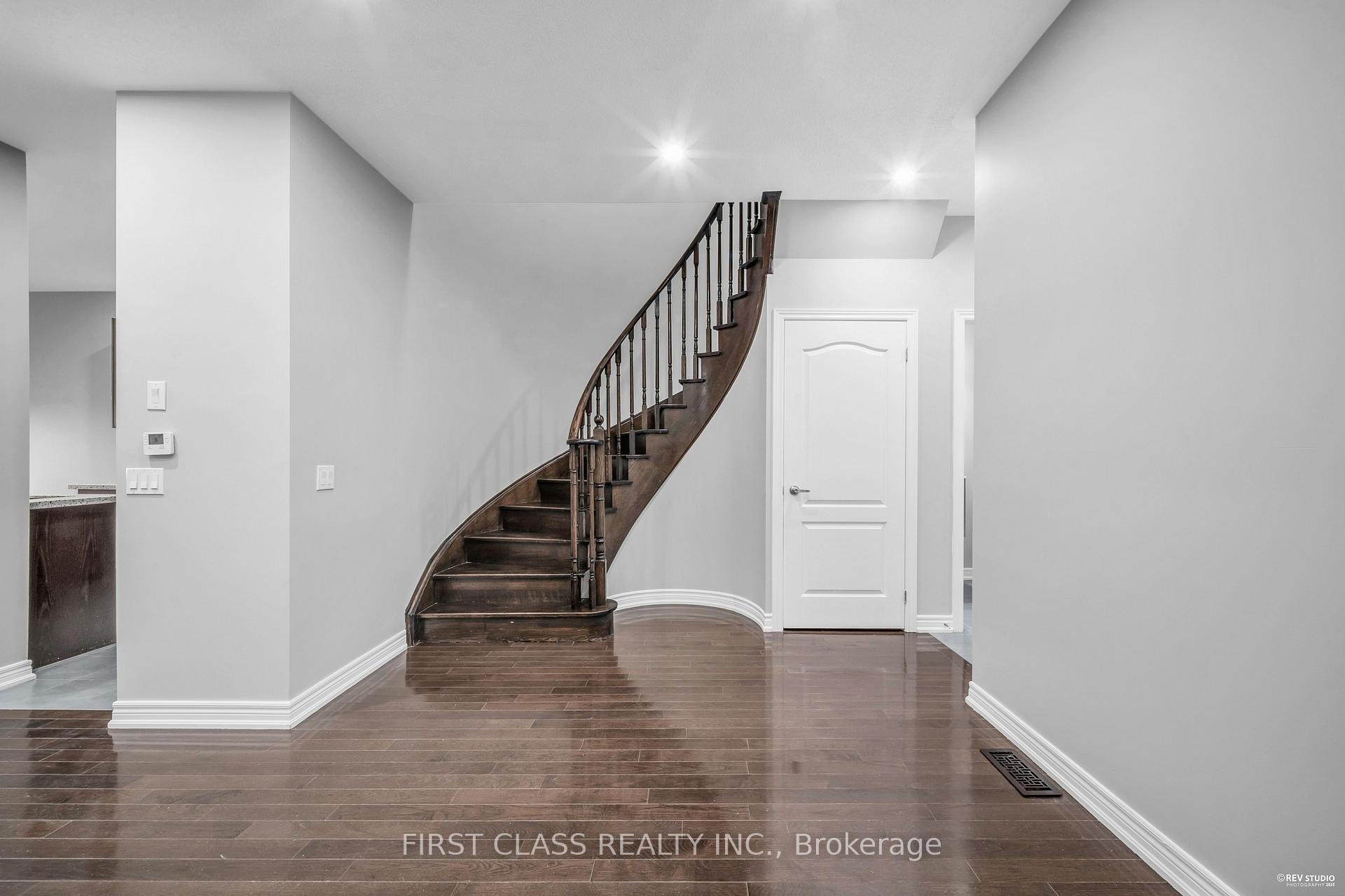 Photo 32 of 845 Miltonbrook Crescent, Milton, Willmott — HOMEH