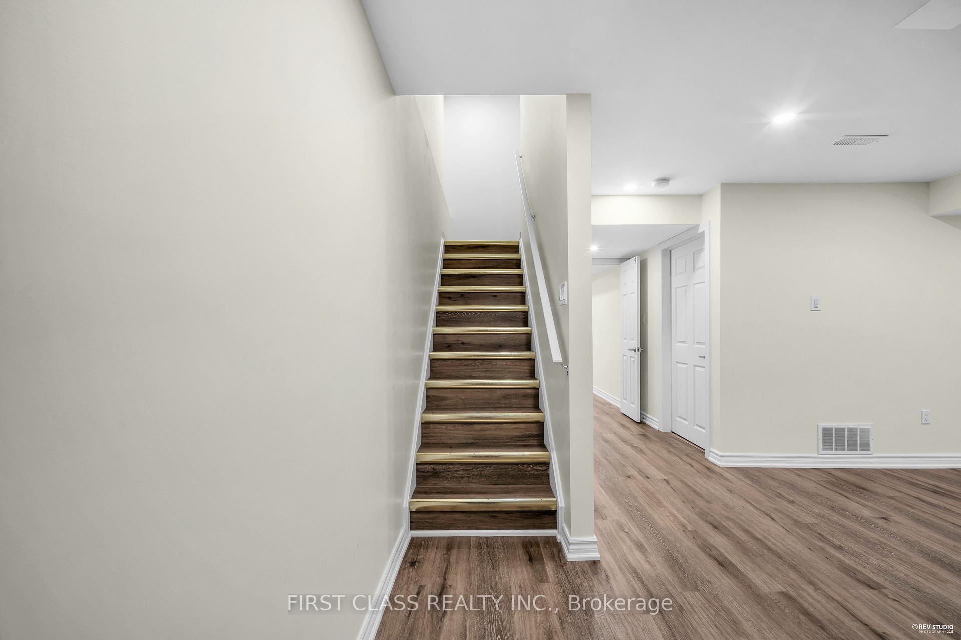 Photo 35 of 845 Miltonbrook Crescent, Milton, Willmott — HOMEH