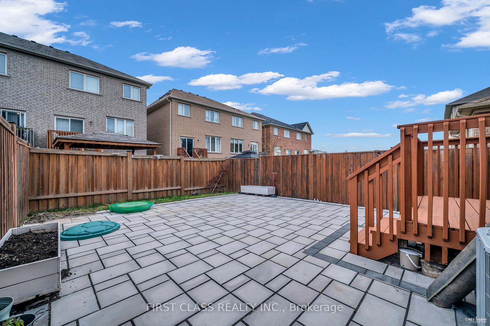 Photo 44 of 845 Miltonbrook Crescent, Milton, Willmott — HOMEH
