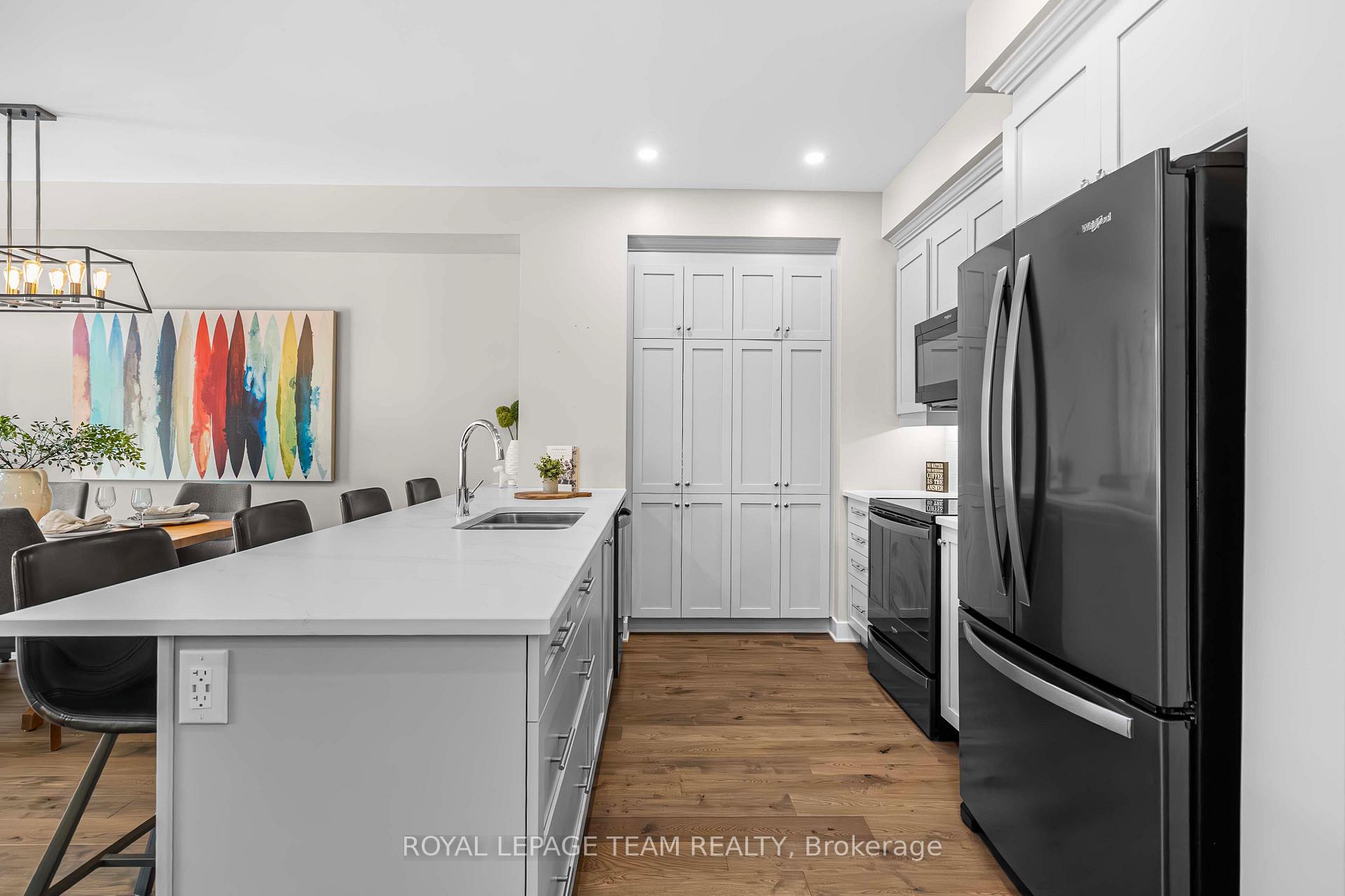 Photo 10 of 708 Twist Way, Ottawa, Kanata - Emerald Meadows/Trailwest — HOMEH