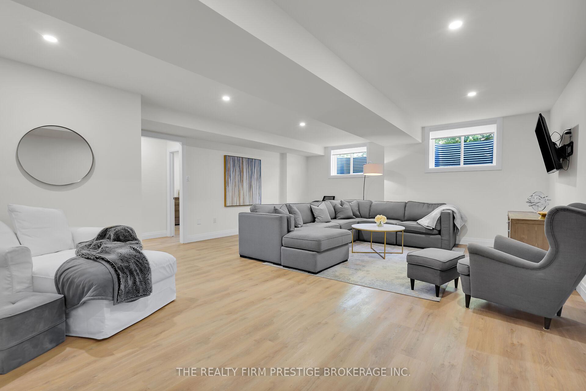Photo 36 of 97 Simcoe Avenue, Middlesex Centre, Komoka — HOMEH
