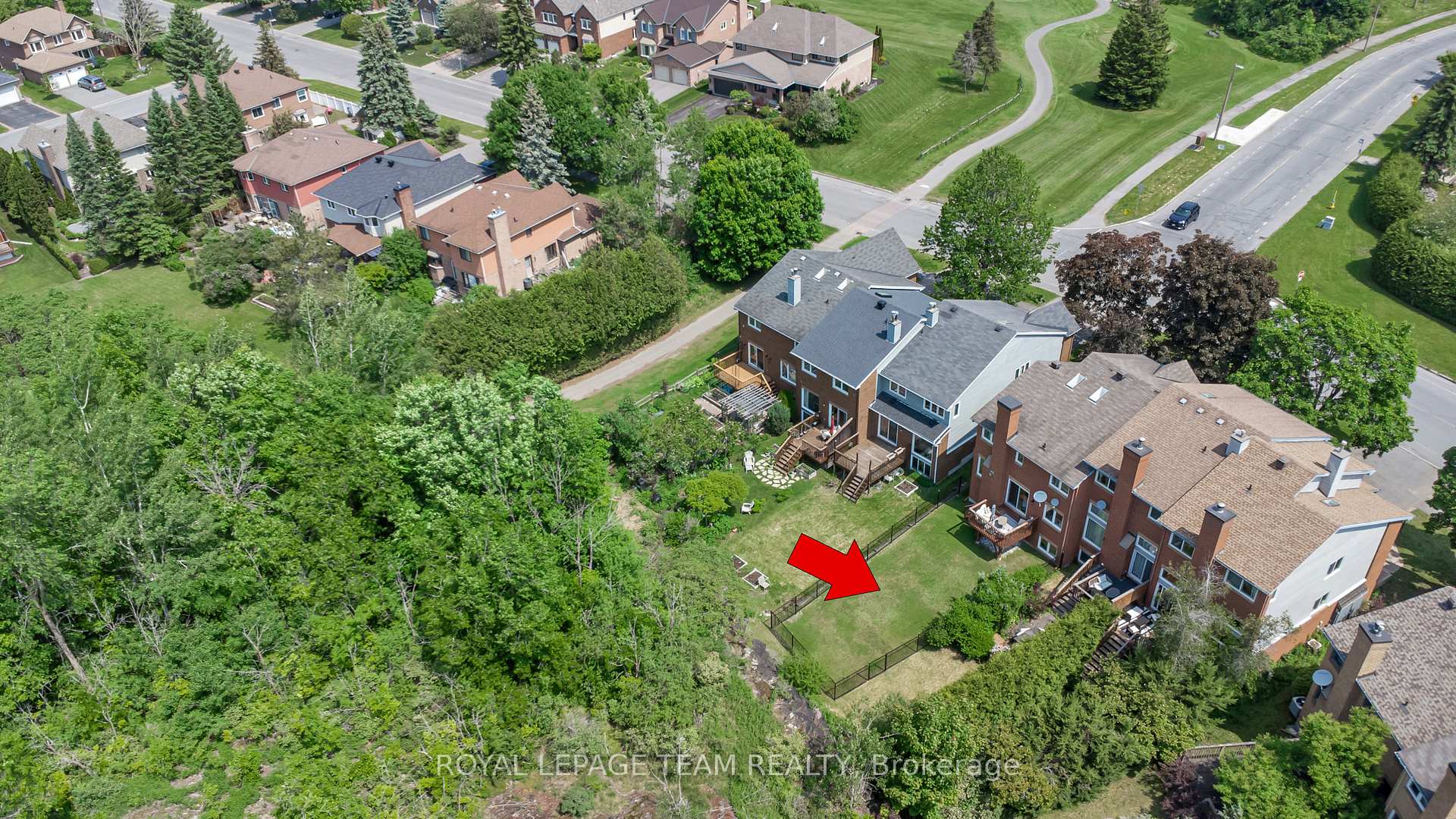 Photo 3 of 6C Weslock Way, Ottawa, Kanata - Kanata Lakes/Heritage Hills — HOMEH