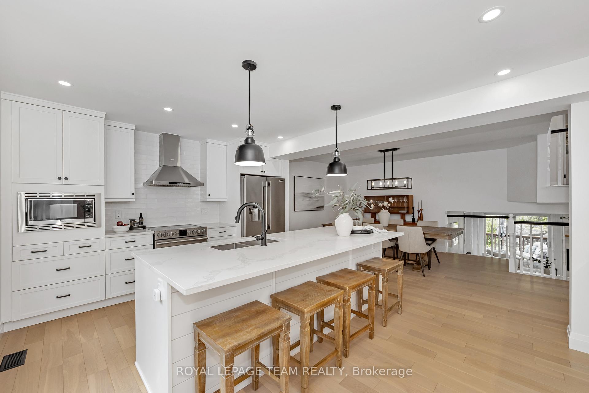 Photo 18 of 6C Weslock Way, Ottawa, Kanata - Kanata Lakes/Heritage Hills — HOMEH