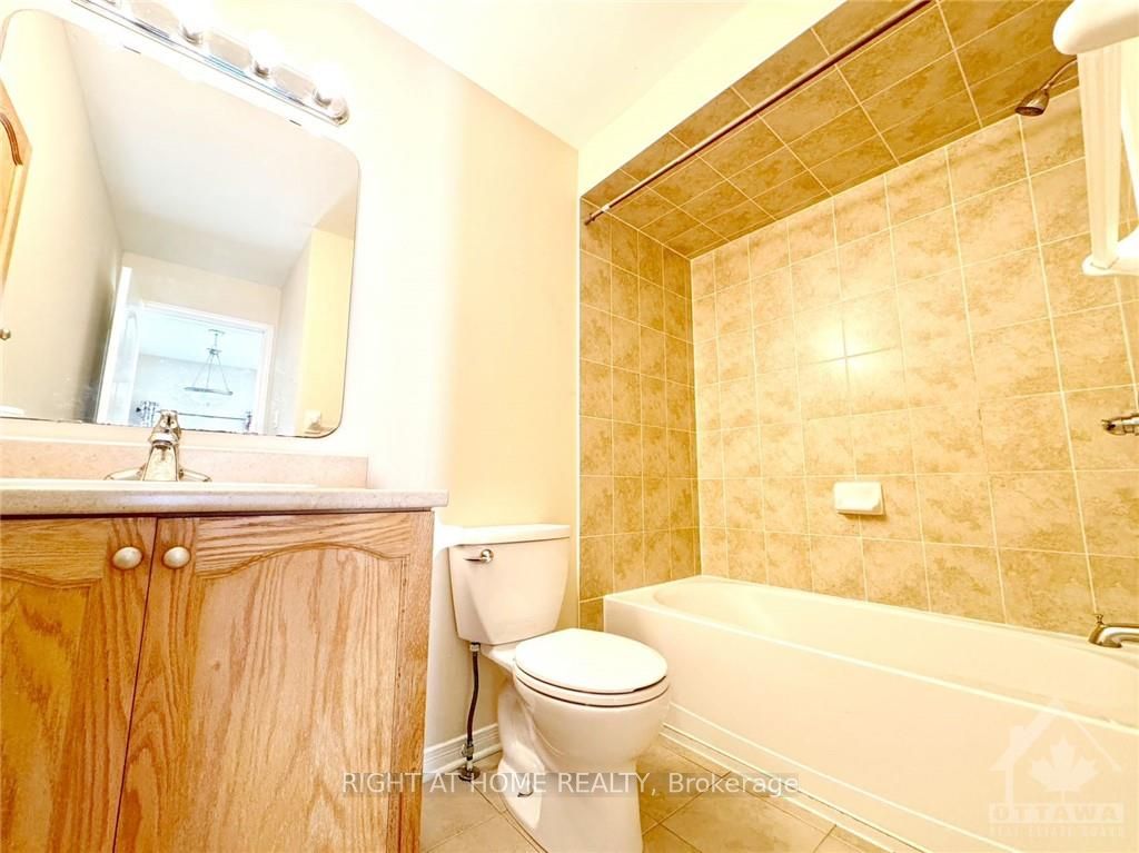 Photo 9 of 246 Badgeley Avenue, Ottawa, Kanata - Kanata Lakes/Heritage Hills — HOMEH