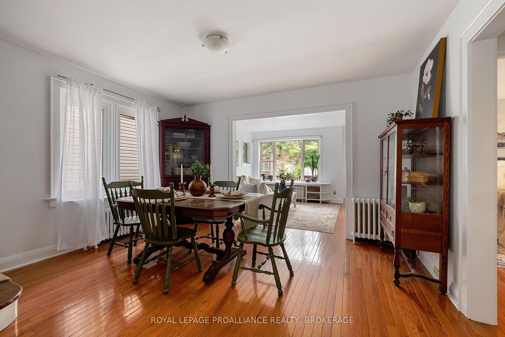 Photo 13 of 197 Pine Street, Kingston, East of Sir John A. Blvd — HOMEH