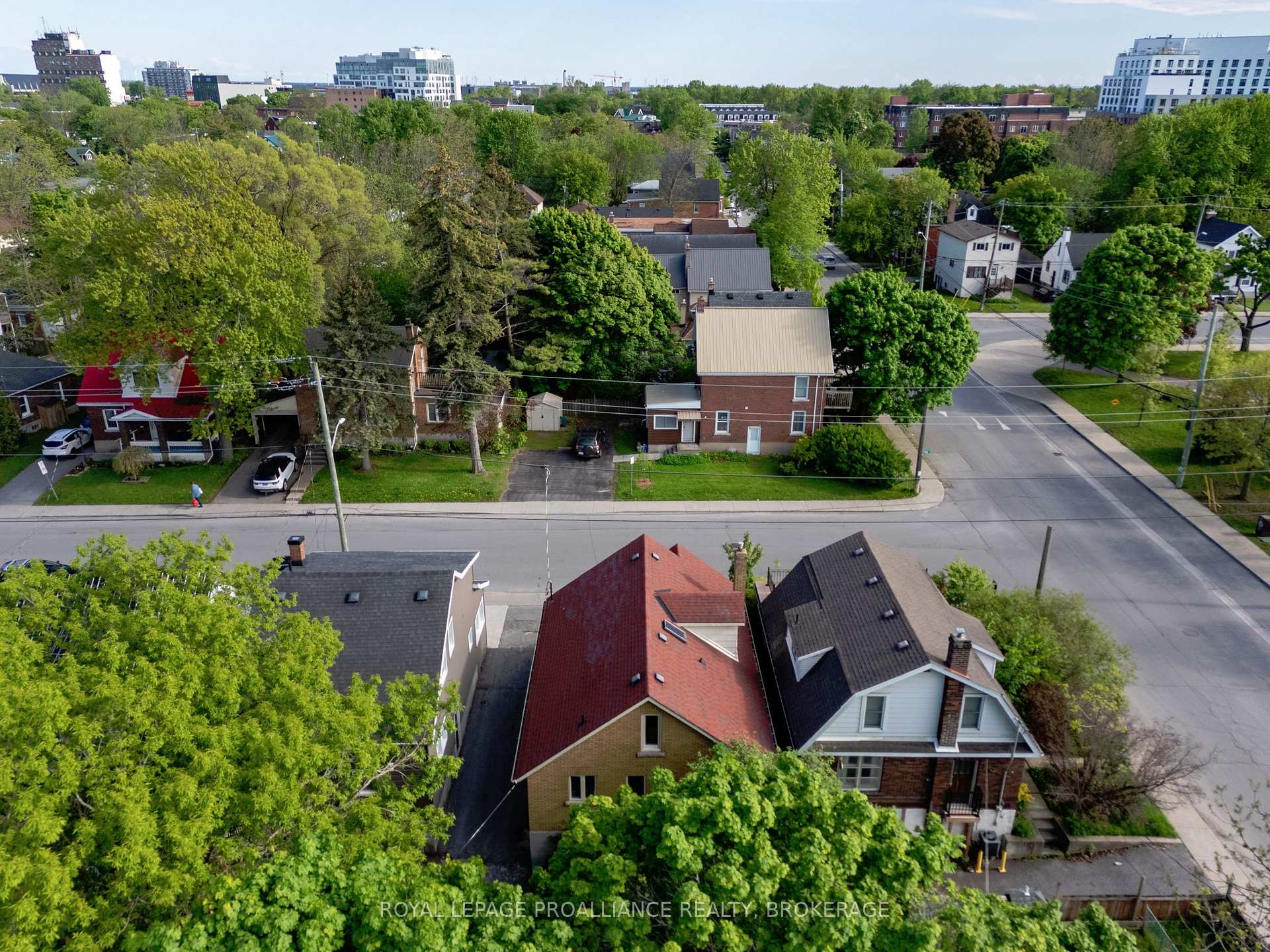 Photo 45 of 197 Pine Street, Kingston, East of Sir John A. Blvd — HOMEH