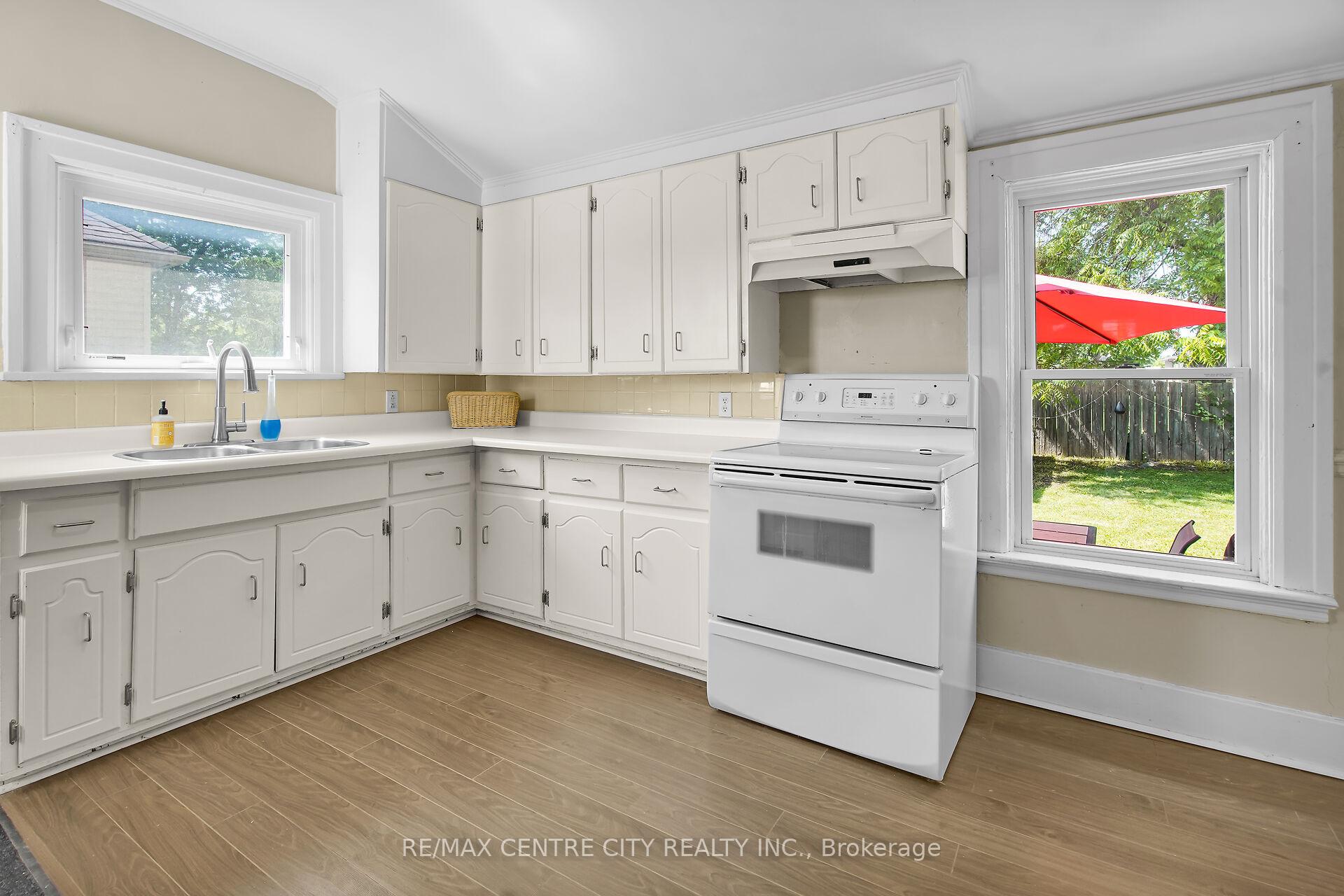 Photo 13 of 306 George Street, Middlesex Centre, Ilderton — HOMEH