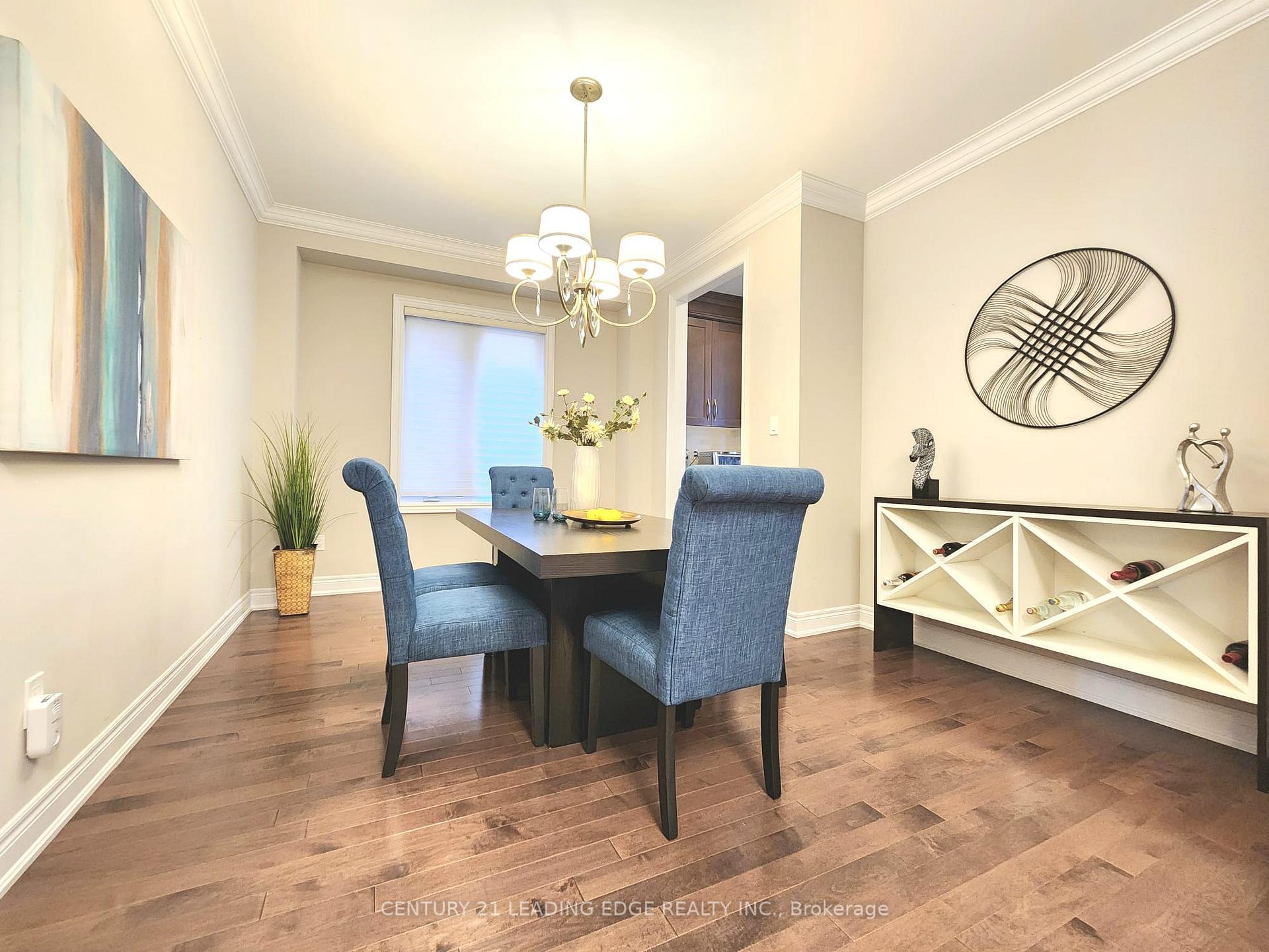 Photo 4 of 89 Greenspire Avenue, Markham, Wismer — HOMEH