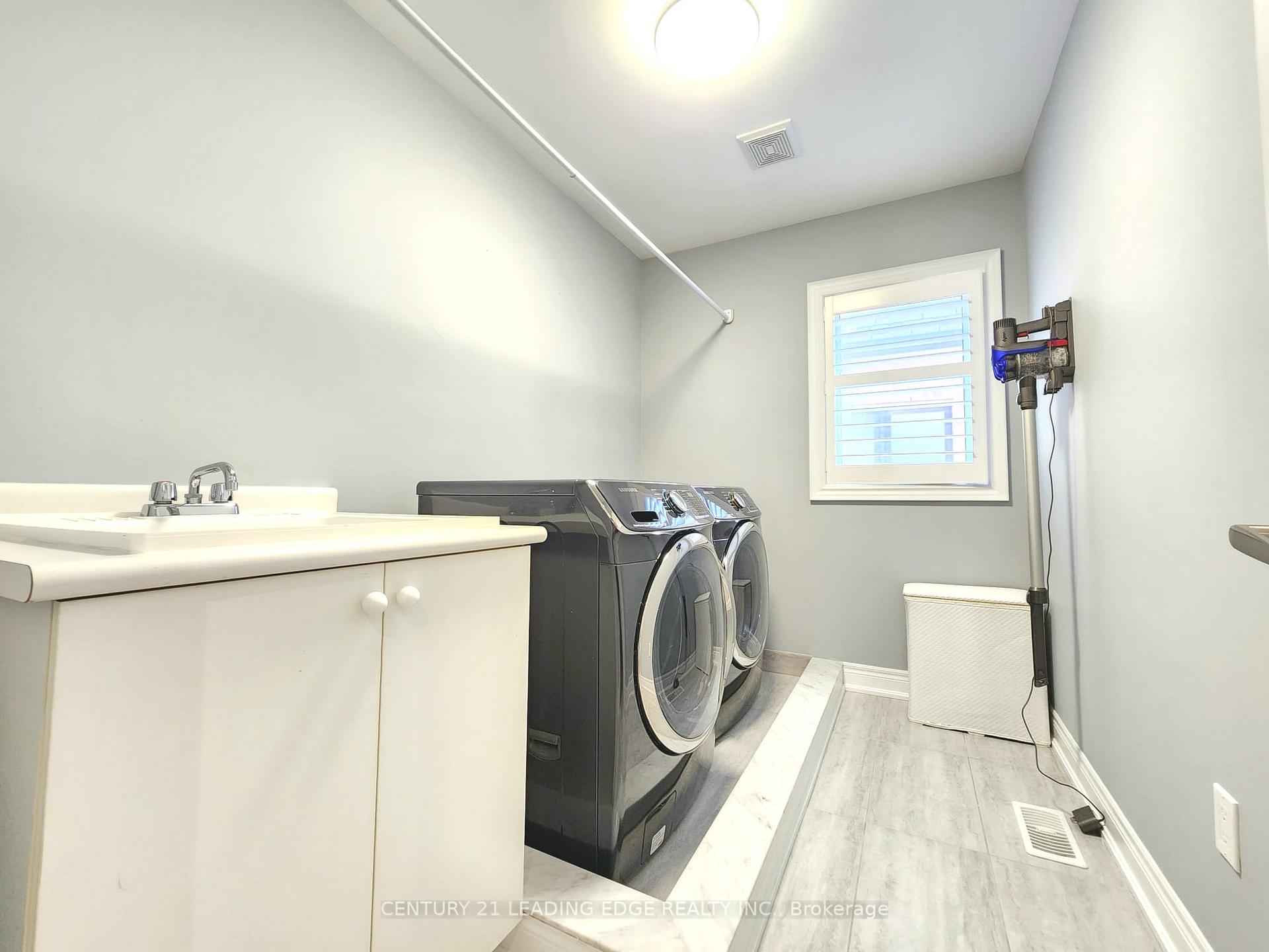Photo 17 of 89 Greenspire Avenue, Markham, Wismer — HOMEH