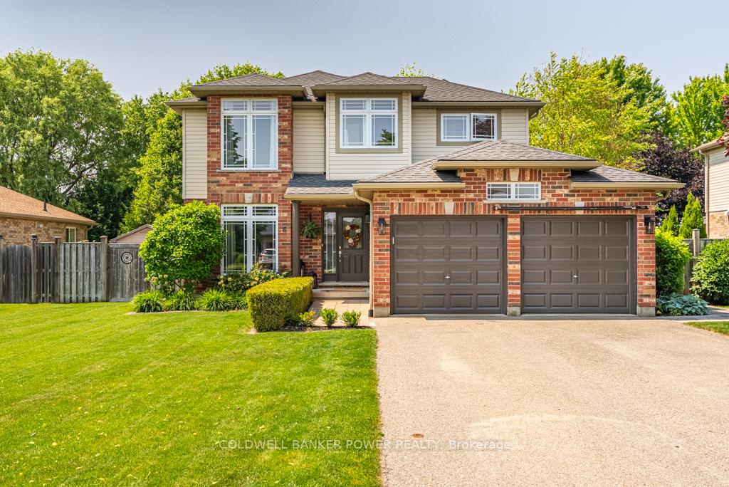 Front of 6 Fieldstone Crescent