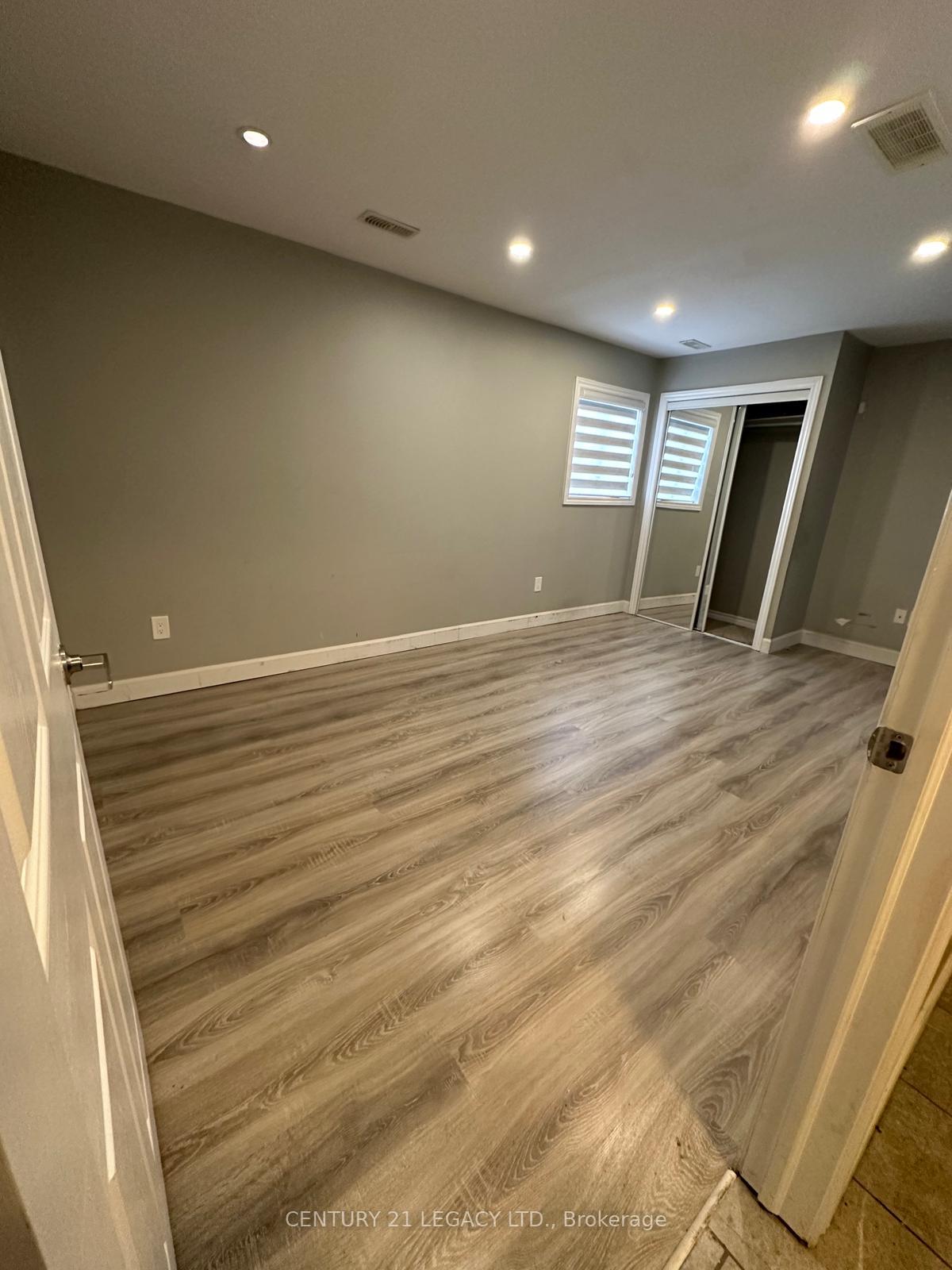 Photo 14 of 51 Sorrento Street, Kitchener — HOMEH