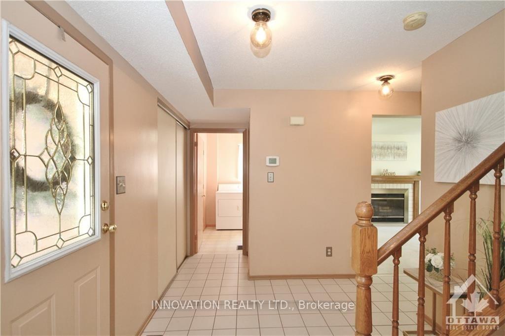 Photo 3 of 11 Tanner Crescent, Ottawa, Kanata - Kanata Lakes/Heritage Hills — HOMEH
