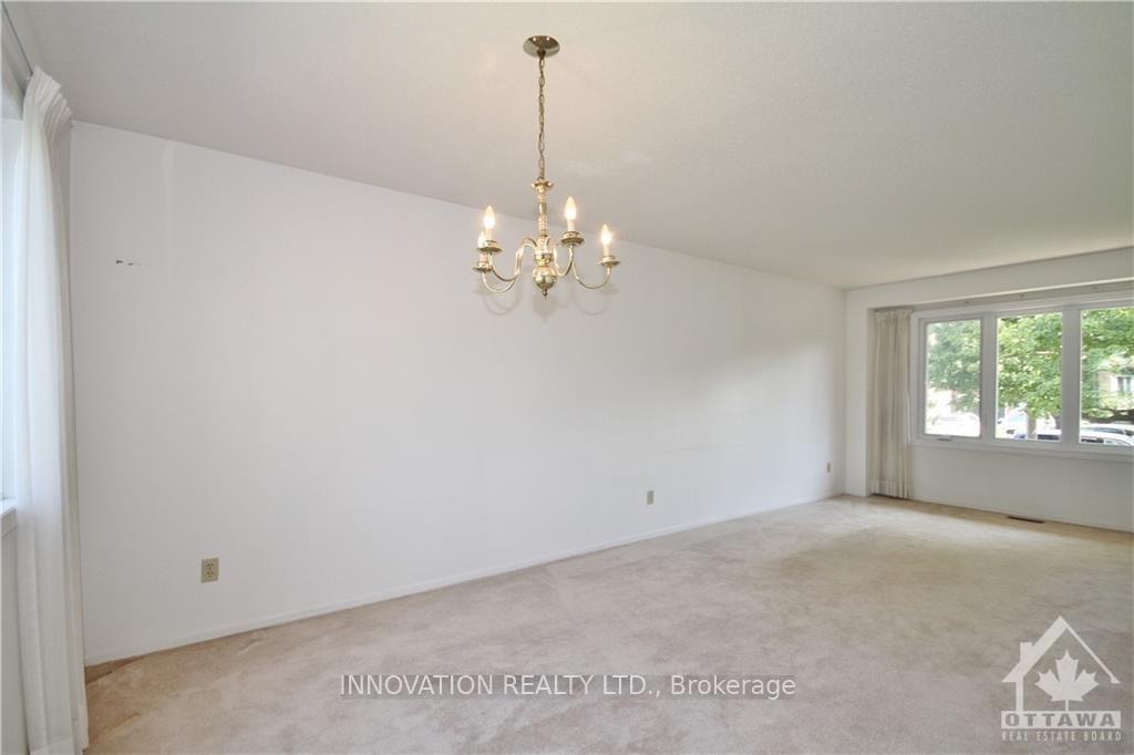 Photo 6 of 11 Tanner Crescent, Ottawa, Kanata - Kanata Lakes/Heritage Hills — HOMEH
