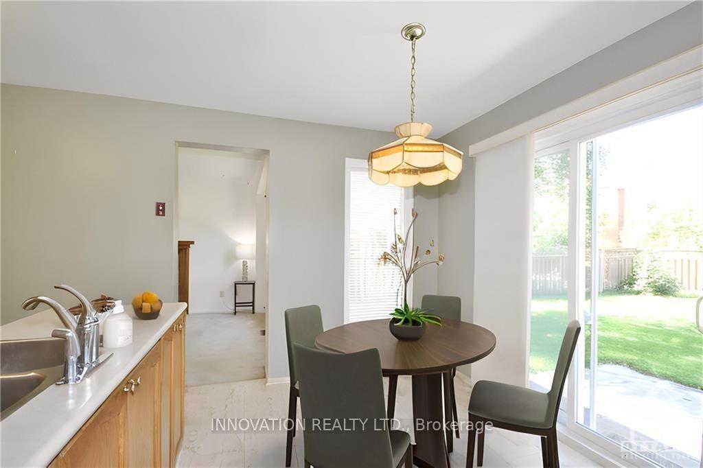 Photo 12 of 11 Tanner Crescent, Ottawa, Kanata - Kanata Lakes/Heritage Hills — HOMEH