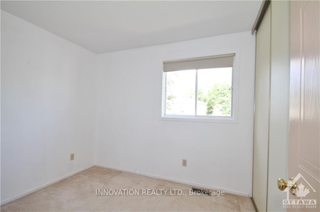 Photo 17 of 11 Tanner Crescent, Ottawa, Kanata - Kanata Lakes/Heritage Hills — HOMEH