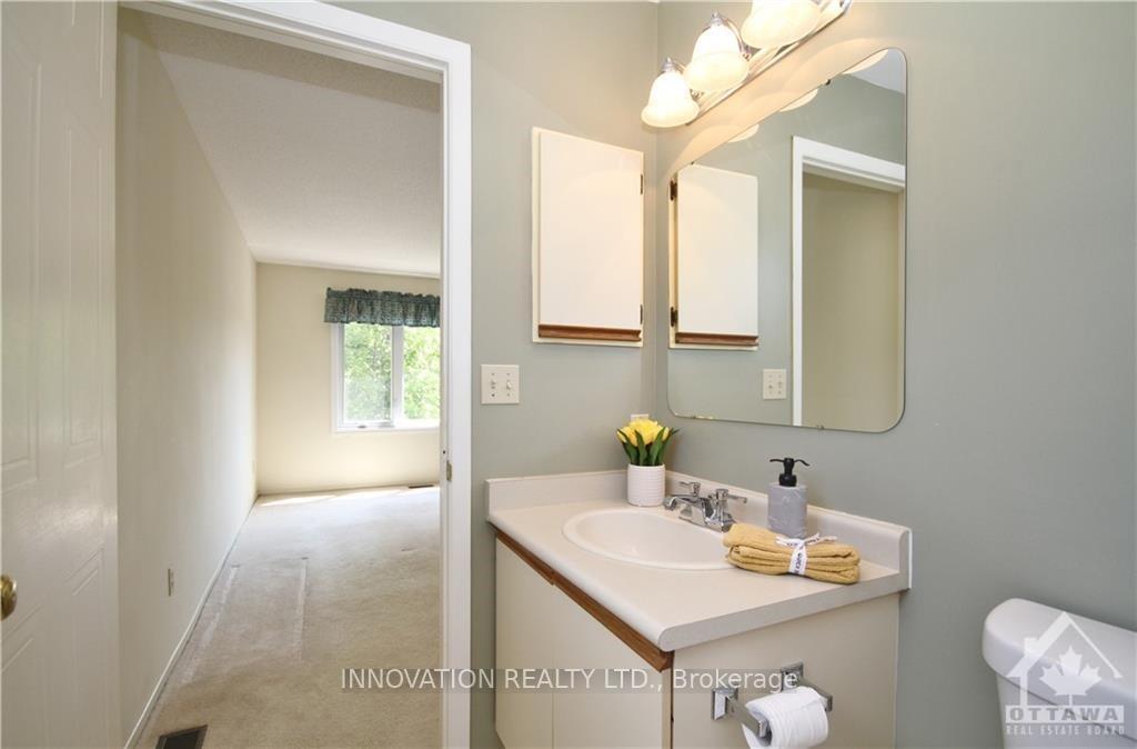 Photo 25 of 11 Tanner Crescent, Ottawa, Kanata - Kanata Lakes/Heritage Hills — HOMEH