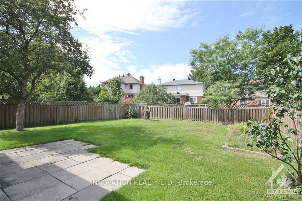 Photo 30 of 11 Tanner Crescent, Ottawa, Kanata - Kanata Lakes/Heritage Hills — HOMEH