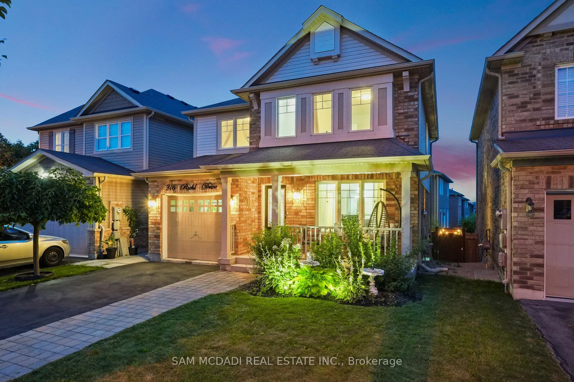 Photo 2 of 216 Ruhl Drive, Milton, Willmott — HOMEH