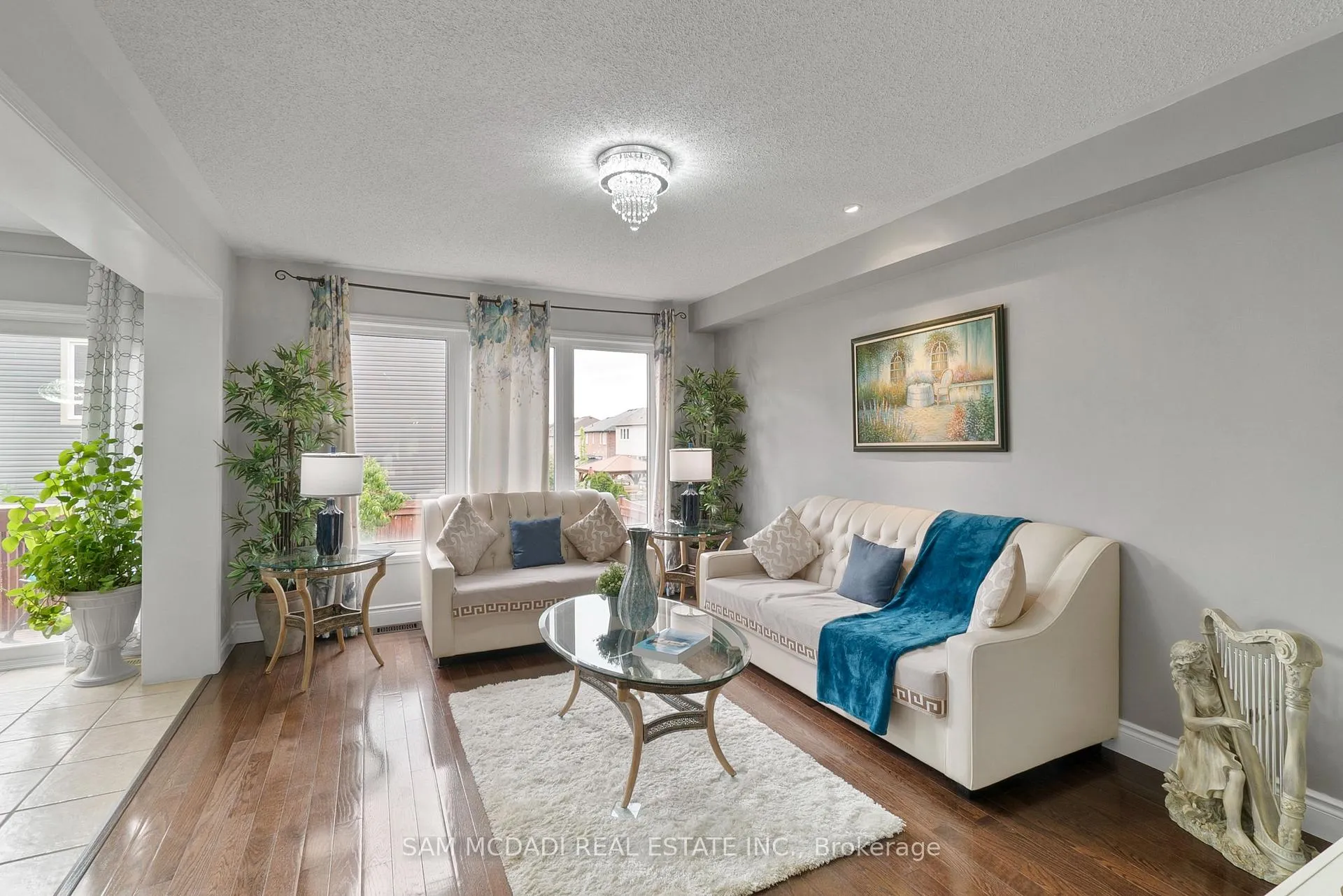 Photo 8 of 216 Ruhl Drive, Milton, Willmott — HOMEH