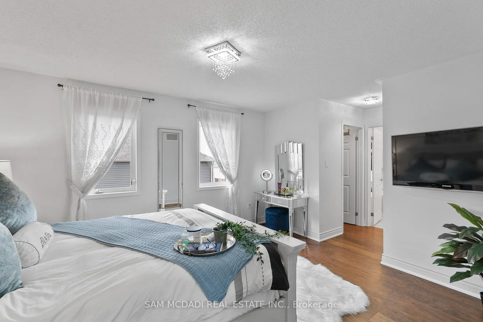 Photo 19 of 216 Ruhl Drive, Milton, Willmott — HOMEH