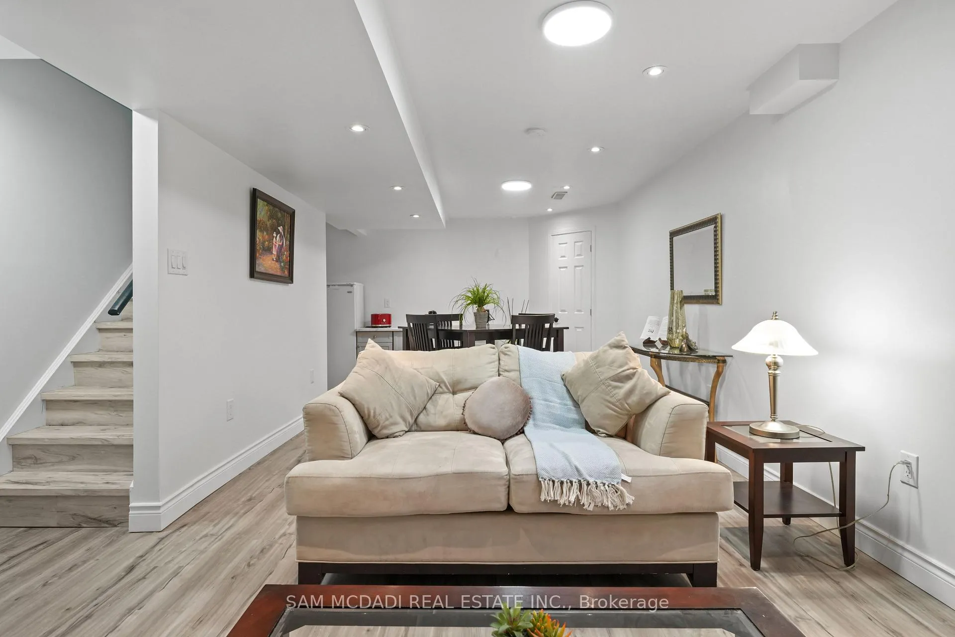 Photo 31 of 216 Ruhl Drive, Milton, Willmott — HOMEH