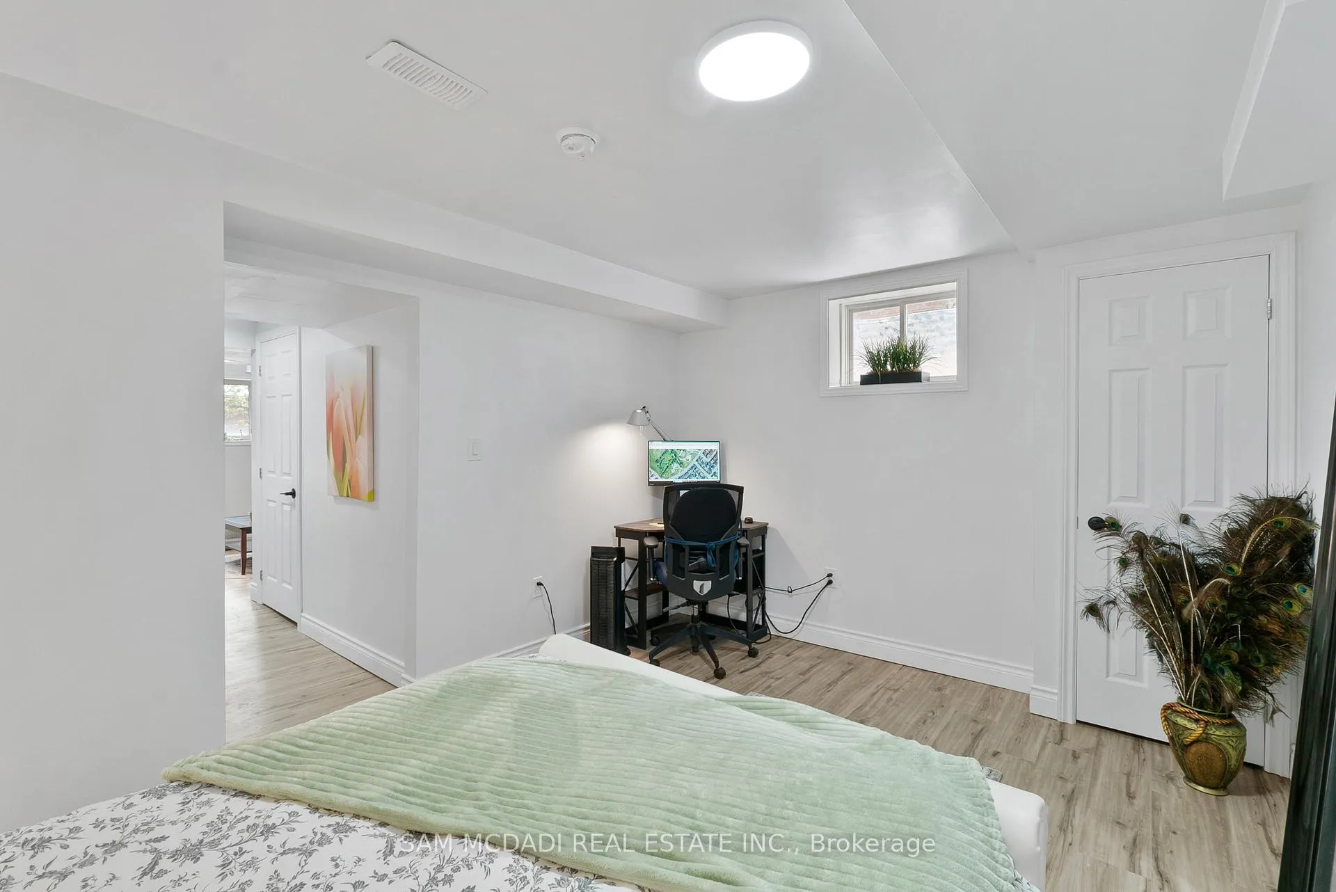 Photo 37 of 216 Ruhl Drive, Milton, Willmott — HOMEH