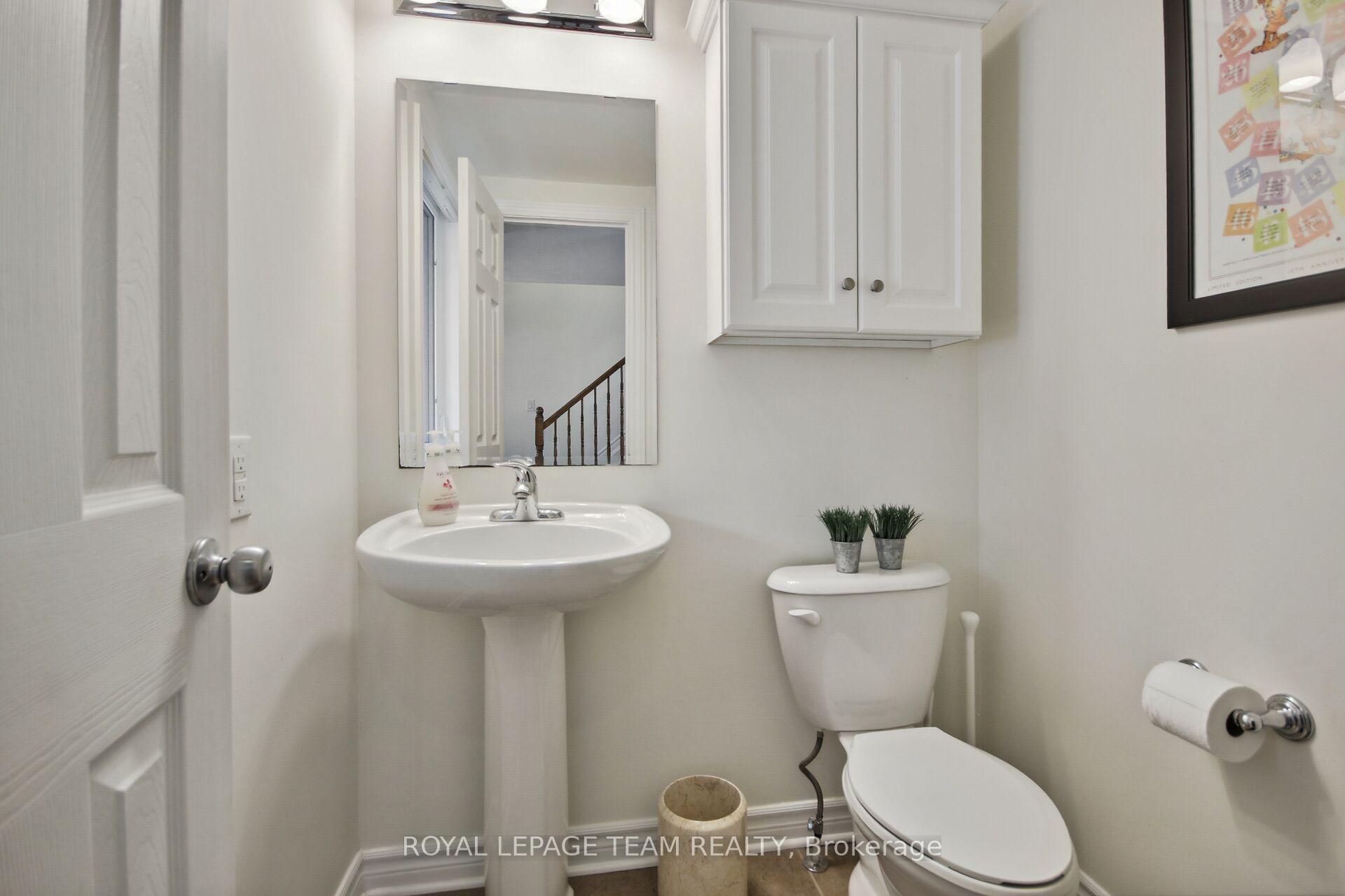 Photo 16 of 408 Abbeydale Circle, Ottawa, Kanata - Morgan's Grant/South March — HOMEH