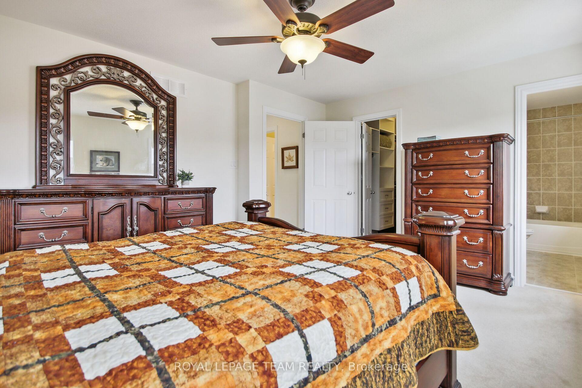 Photo 19 of 408 Abbeydale Circle, Ottawa, Kanata - Morgan's Grant/South March — HOMEH