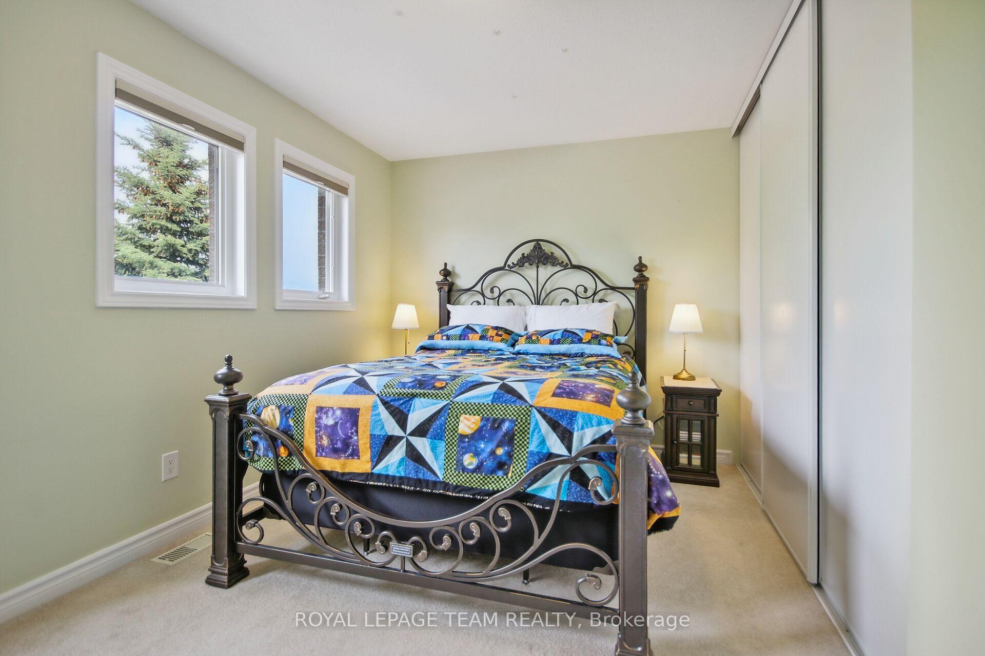 Photo 22 of 408 Abbeydale Circle, Ottawa, Kanata - Morgan's Grant/South March — HOMEH