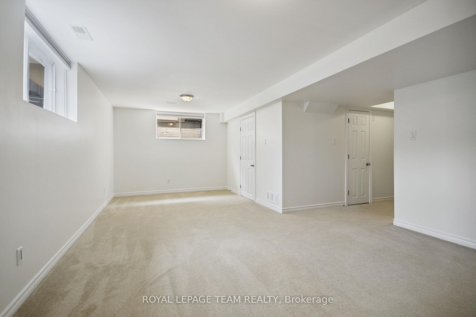 Photo 28 of 408 Abbeydale Circle, Ottawa, Kanata - Morgan's Grant/South March — HOMEH