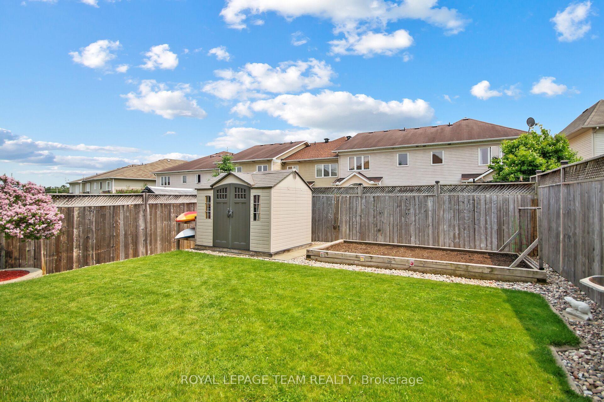 Photo 39 of 408 Abbeydale Circle, Ottawa, Kanata - Morgan's Grant/South March — HOMEH