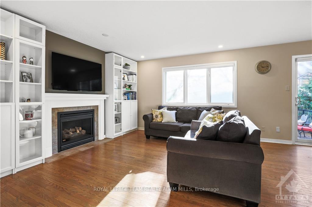 Photo 5 of 58 Yoho Drive, Ottawa, Kanata - Bridlewood — HOMEH