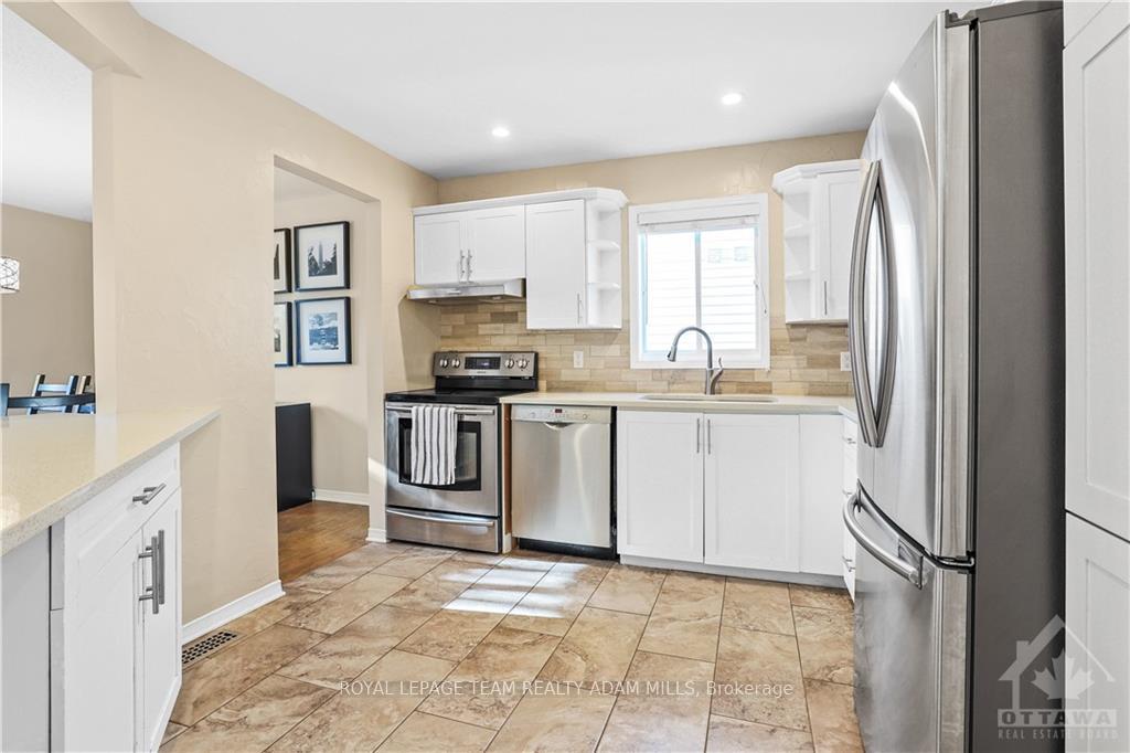 Photo 10 of 58 Yoho Drive, Ottawa, Kanata - Bridlewood — HOMEH