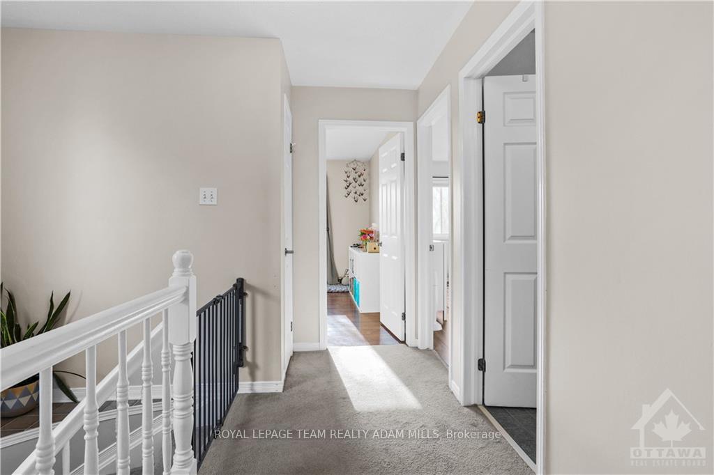 Photo 19 of 58 Yoho Drive, Ottawa, Kanata - Bridlewood — HOMEH