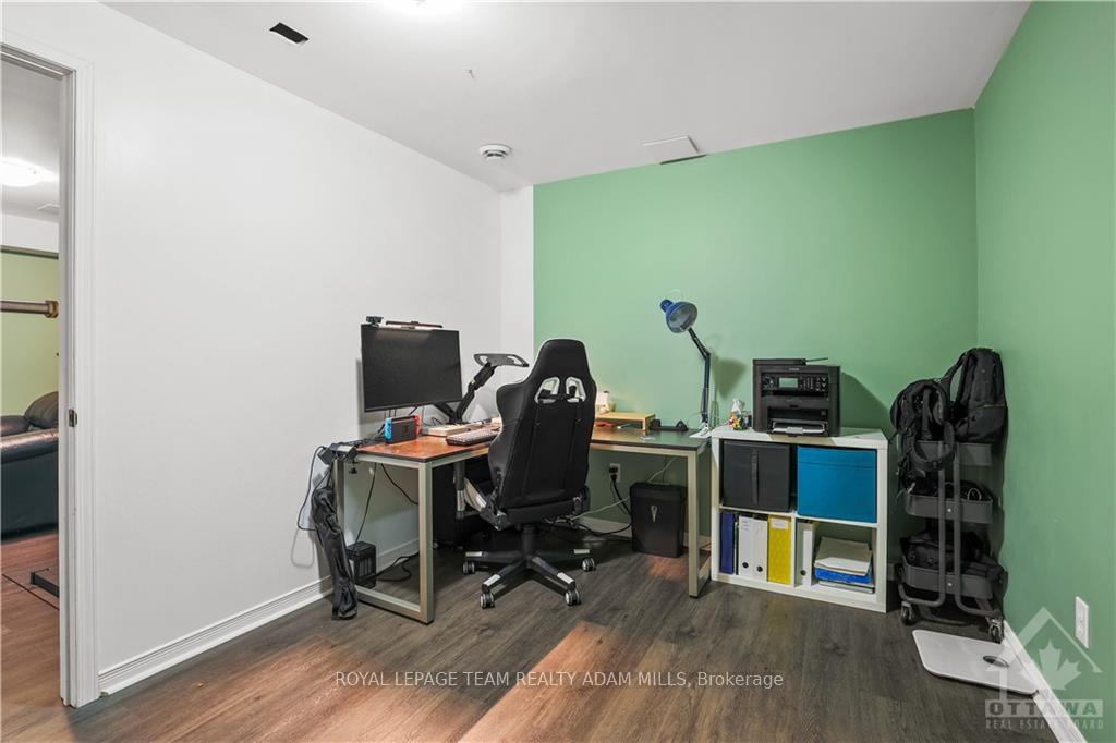 Photo 24 of 58 Yoho Drive, Ottawa, Kanata - Bridlewood — HOMEH
