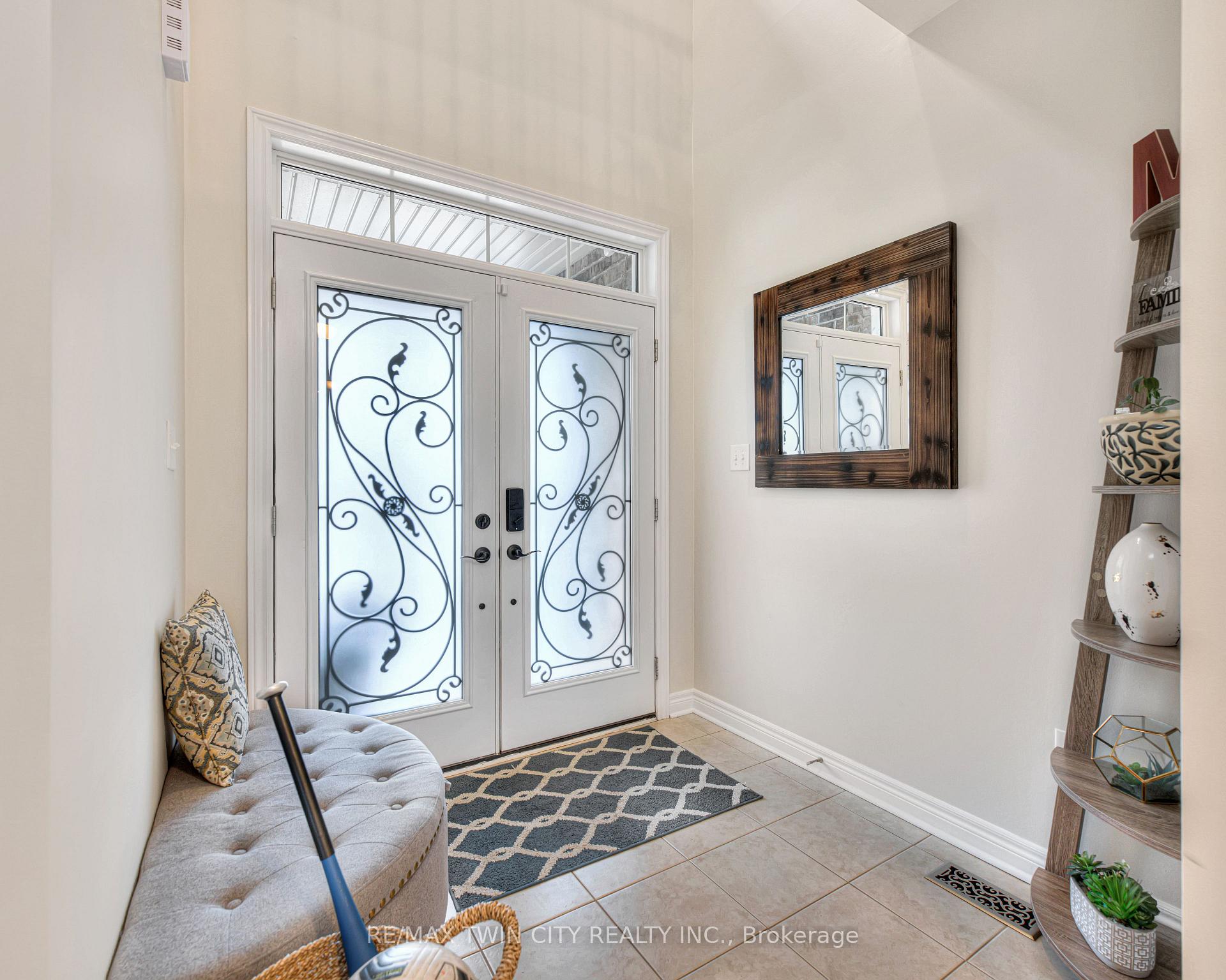 Photo 6 of 533 Terrington Crescent, Kitchener — HOMEH