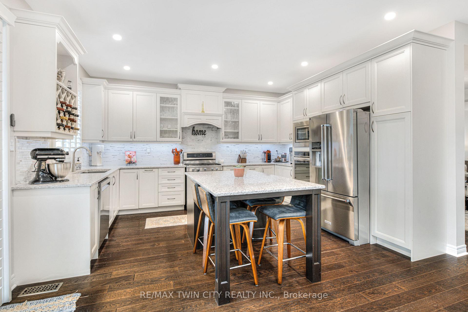 Photo 17 of 533 Terrington Crescent, Kitchener — HOMEH