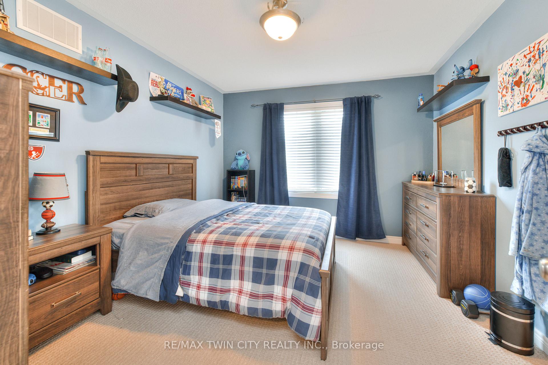 Photo 29 of 533 Terrington Crescent, Kitchener — HOMEH