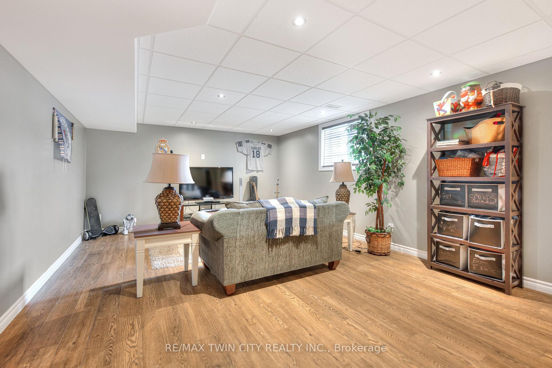 Photo 34 of 533 Terrington Crescent, Kitchener — HOMEH