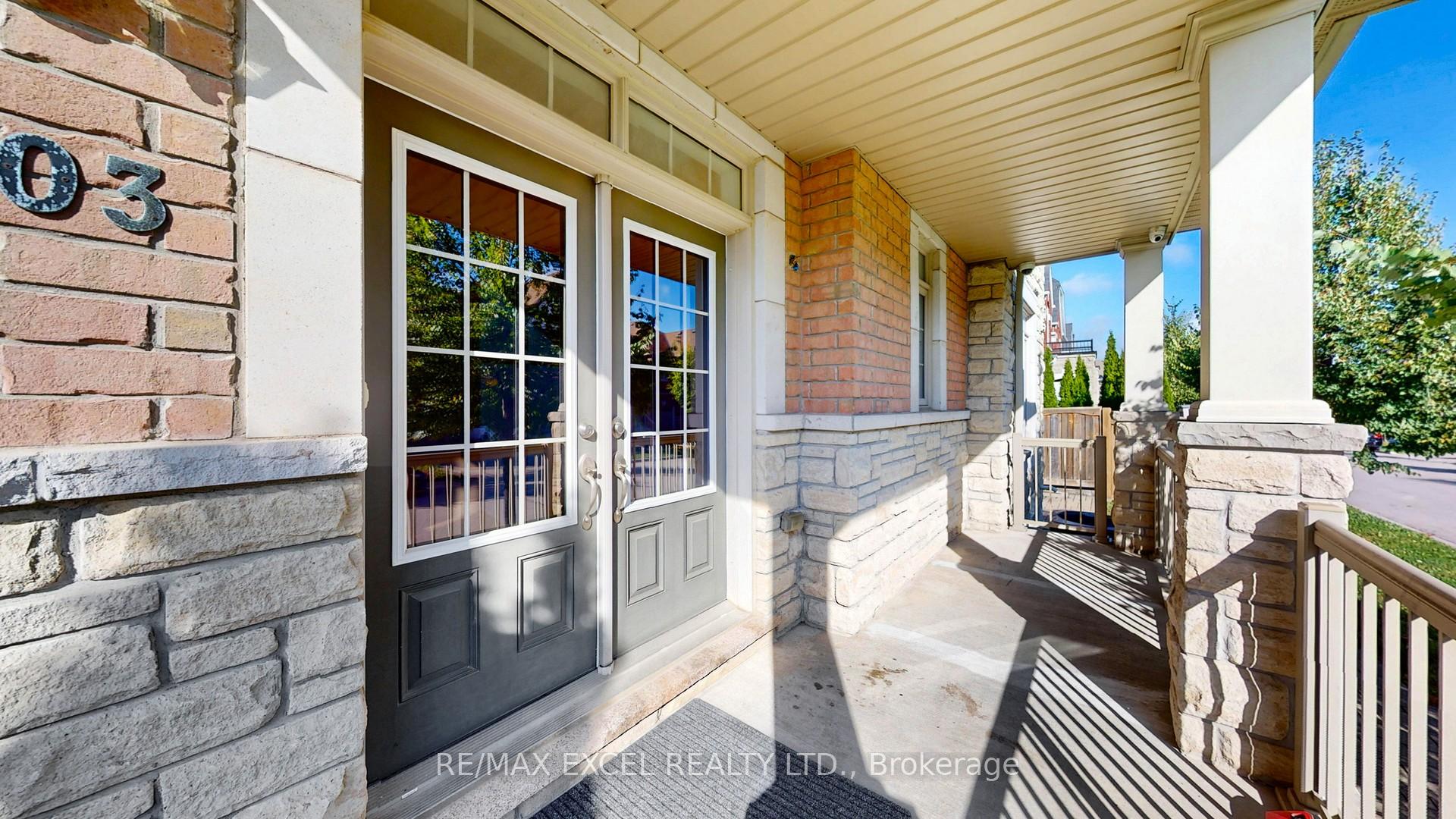 Photo 6 of 103 Living Crescent, Markham, Victoria Square — HOMEH