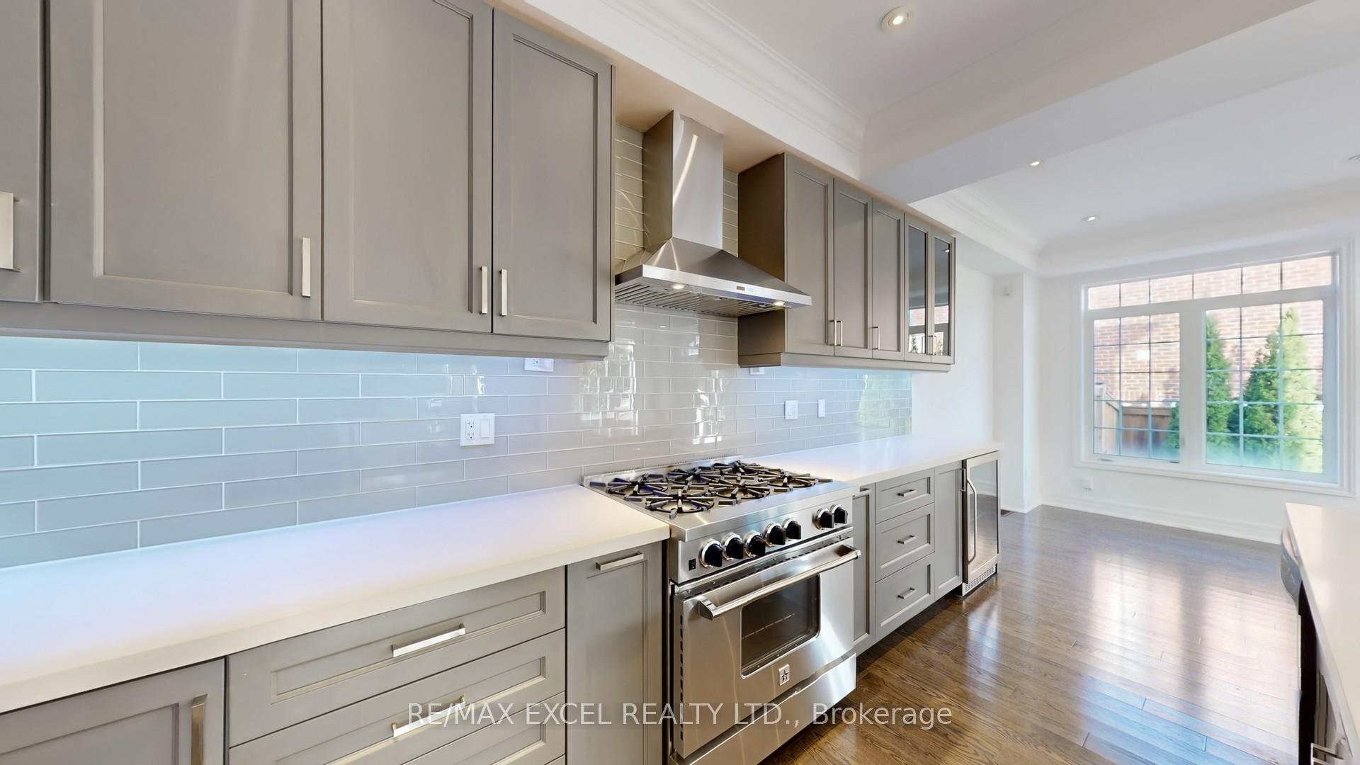 Photo 13 of 103 Living Crescent, Markham, Victoria Square — HOMEH