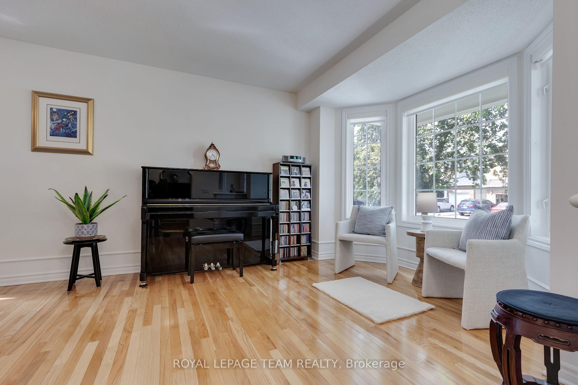 Photo 6 of 18 Drysdale Street, Ottawa, Kanata - Beaverbrook — HOMEH