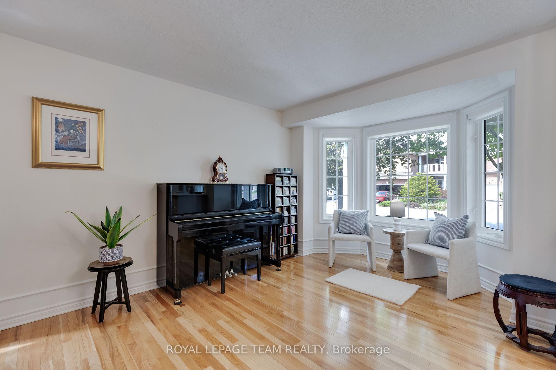 Photo 7 of 18 Drysdale Street, Ottawa, Kanata - Beaverbrook — HOMEH