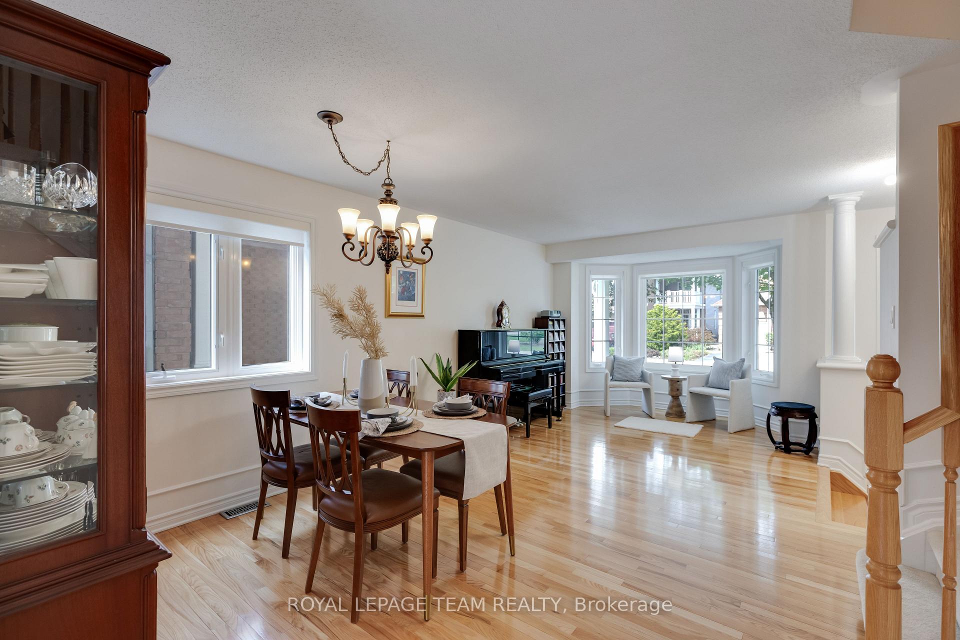 Photo 10 of 18 Drysdale Street, Ottawa, Kanata - Beaverbrook — HOMEH