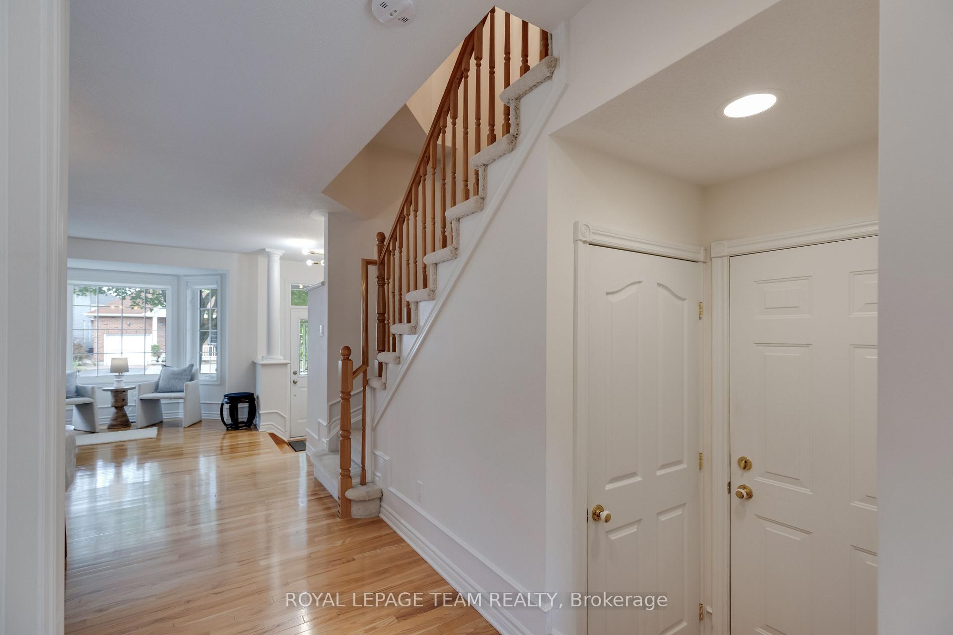 Photo 12 of 18 Drysdale Street, Ottawa, Kanata - Beaverbrook — HOMEH