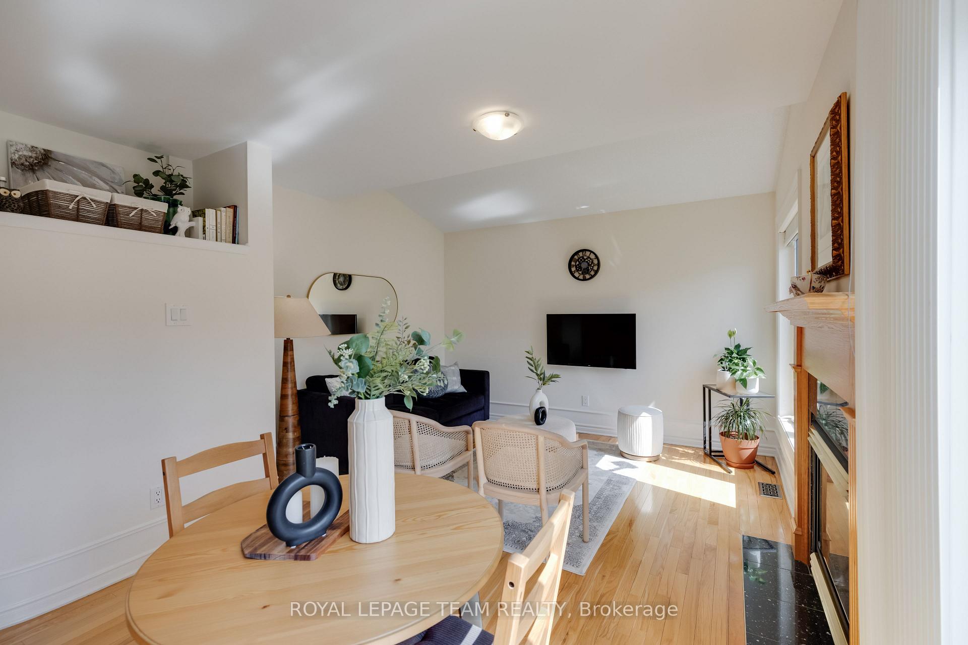 Photo 19 of 18 Drysdale Street, Ottawa, Kanata - Beaverbrook — HOMEH
